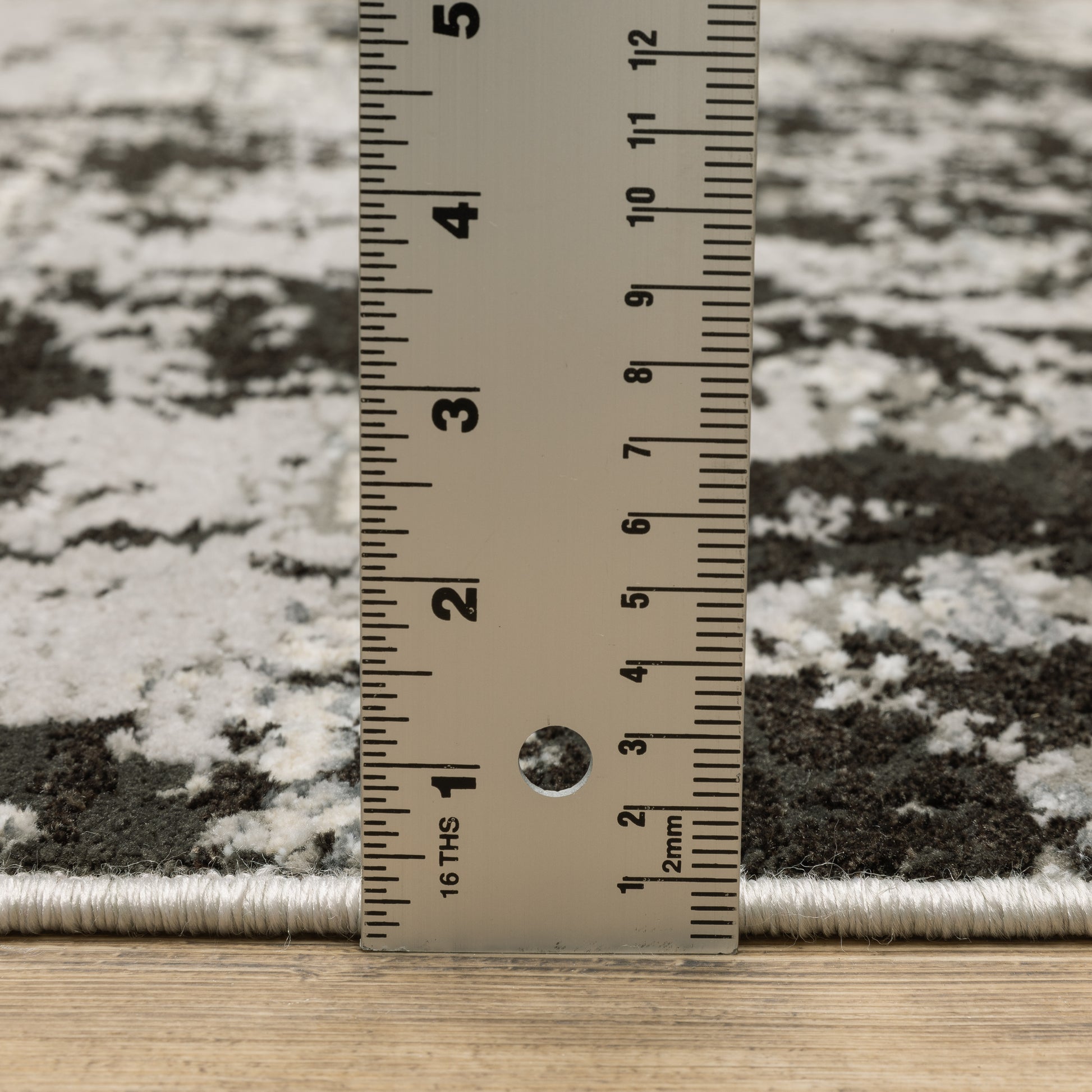 Caravan Abstract Grey/ Black Cut Pile Rug