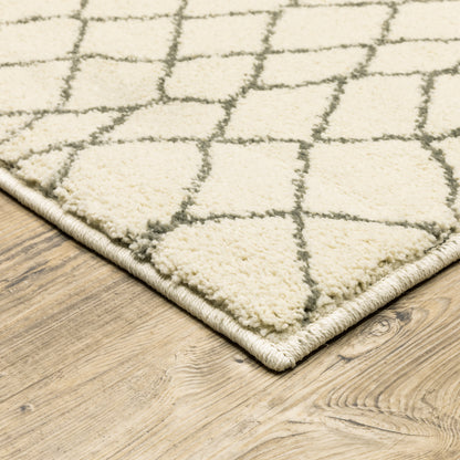 Carson Geometric Ivory/ Grey Cut Pile Rug