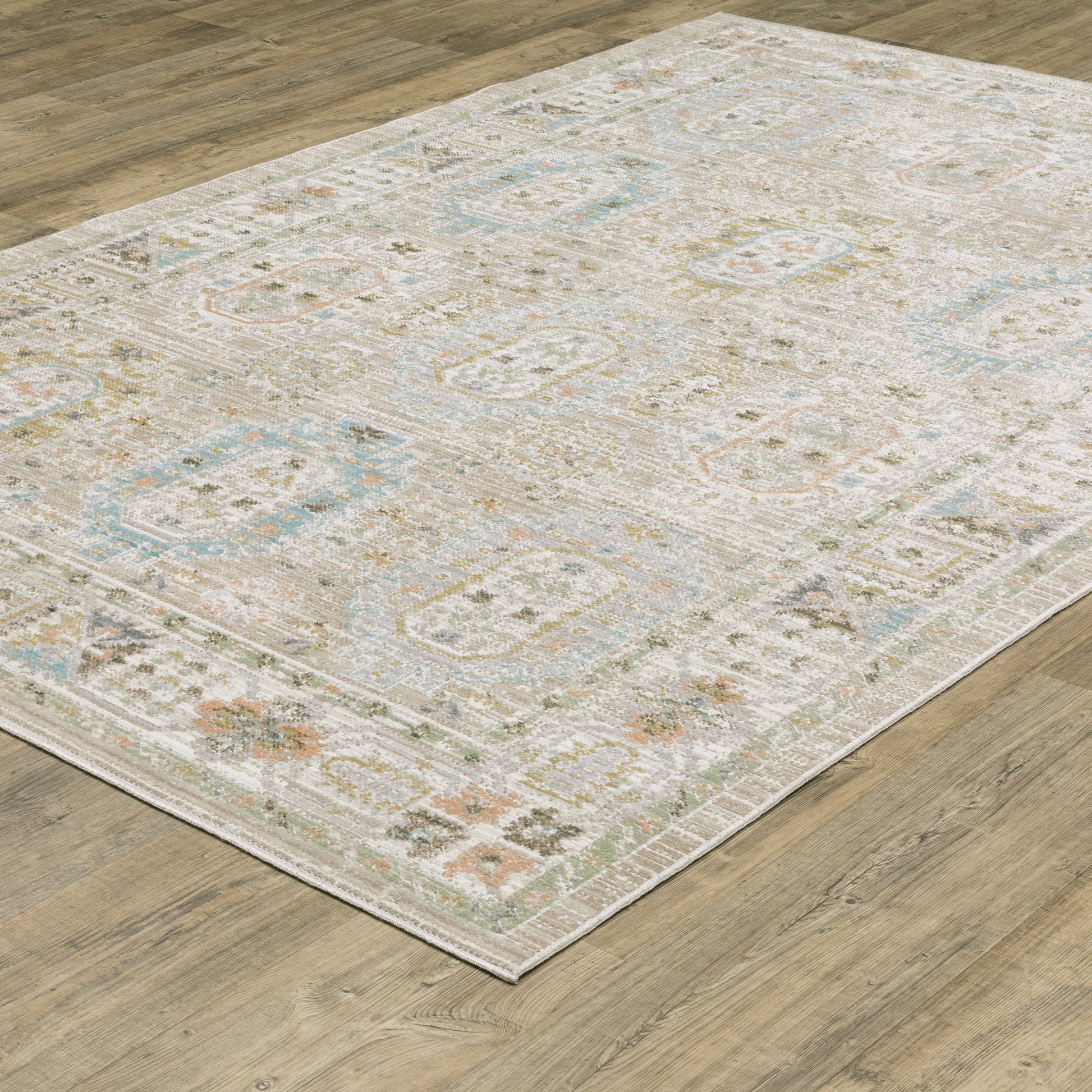 Cavett Floral Beige/ Blue Distressed Cut Pile Rug