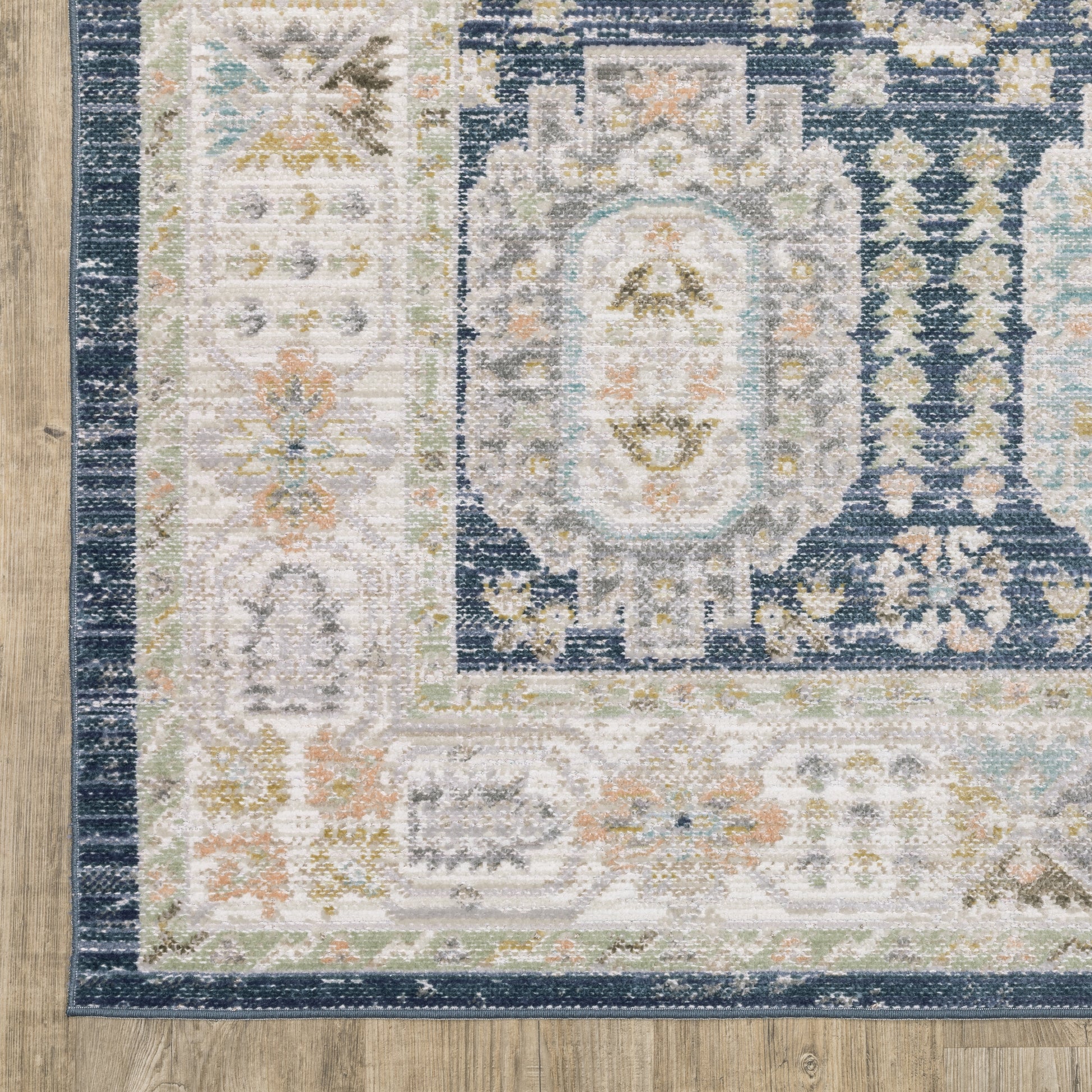 Cavett Medallion Blue/ Gold Distressed Cut Pile Rug