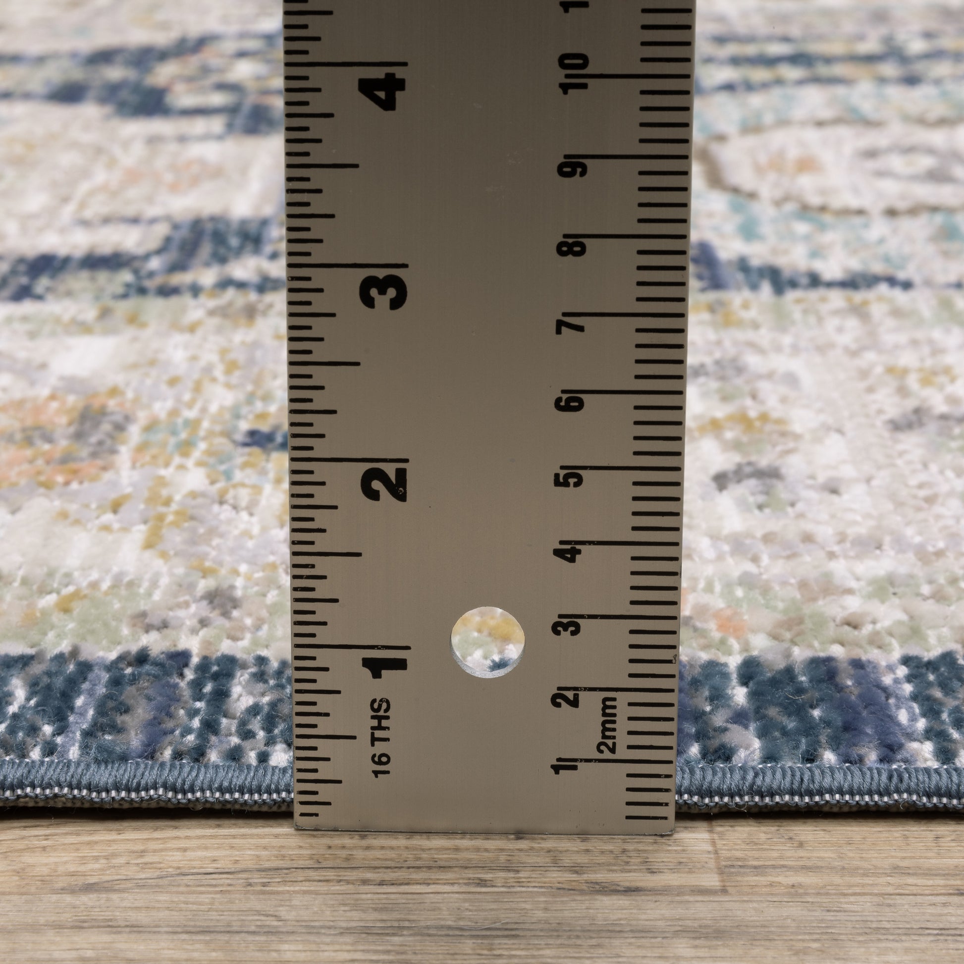 Cavett Medallion Blue/ Gold Distressed Cut Pile Rug