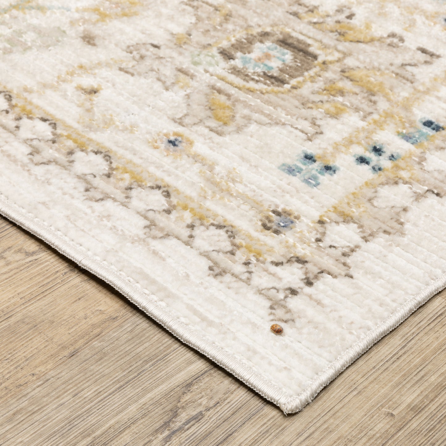 Cavett Floral Blue/ Pink Cut Pile Rug