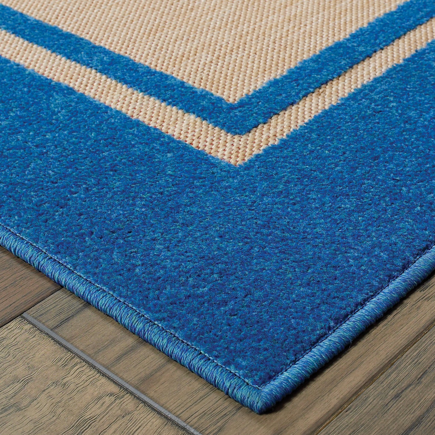 Cayman Outdoor Sand/ Blue Border Mixed Pile Rug