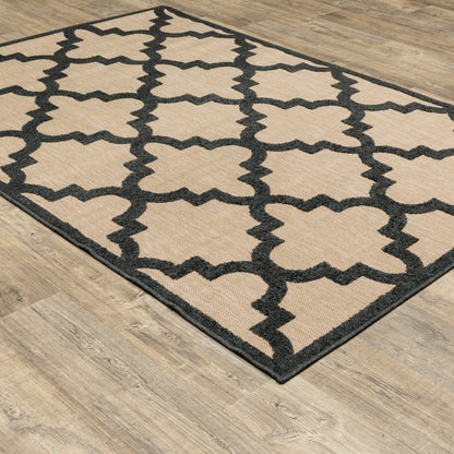 Cayman Lattice Sand/ Charcoal Outdoor Mixed Pile Rug