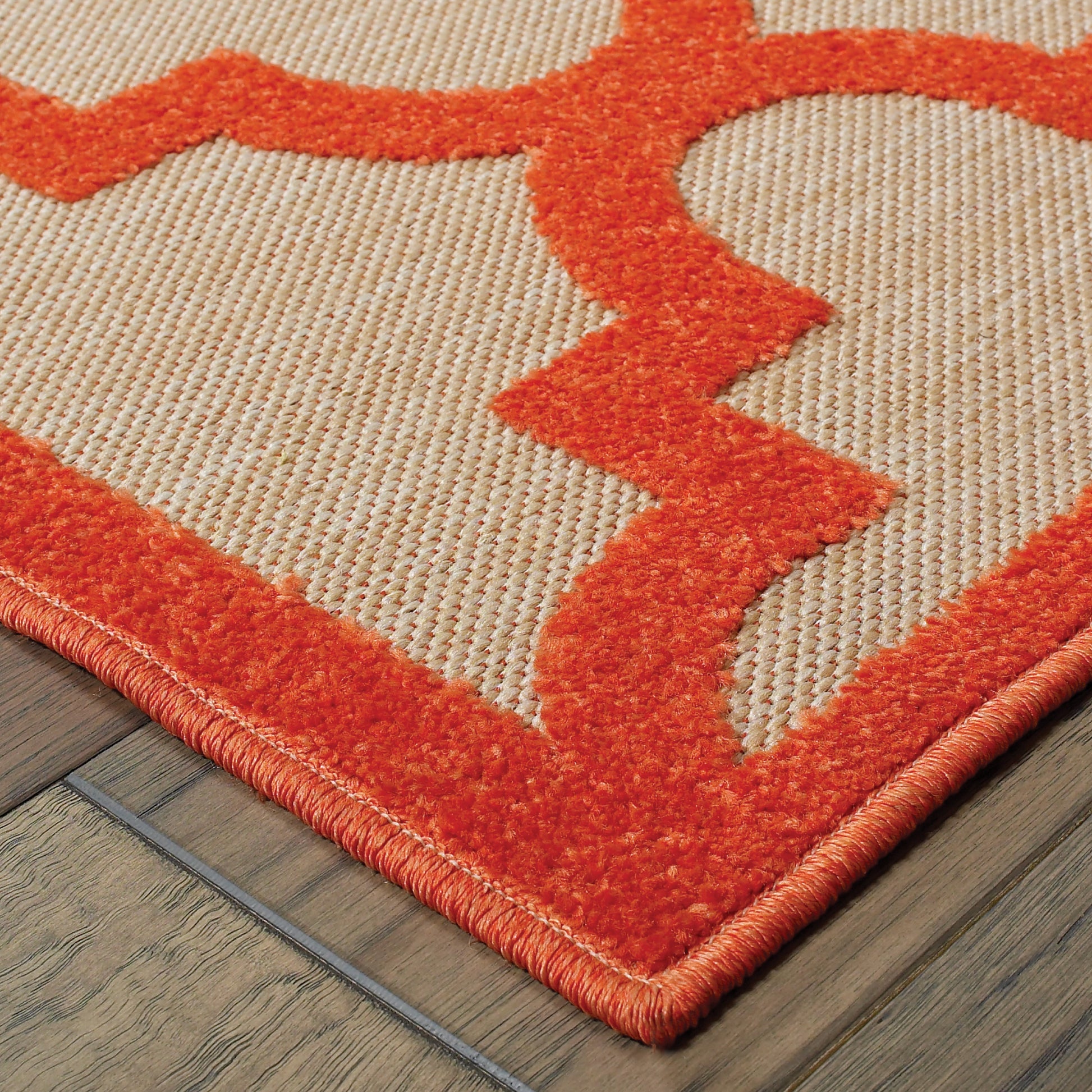 Cayman Lattice Sand/ Orange Outdoor Mixed Pile Rug