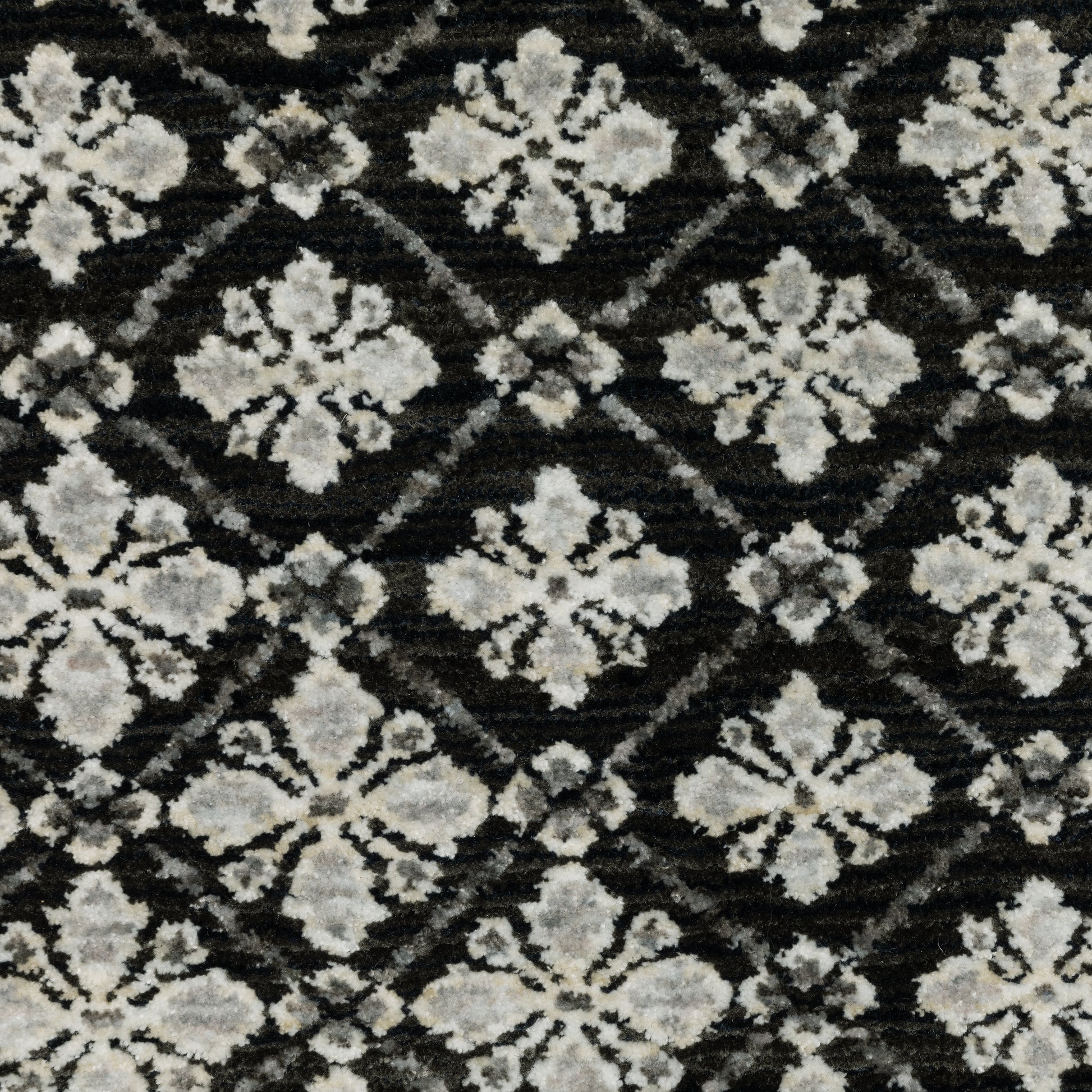 Chamberlain Medallion Black/ Grey Geometric Cut Pile Rug