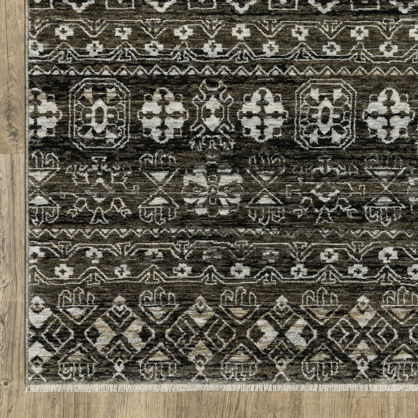 Chamberlain Distressed Black/ Grey Stripe Cut Pile Rug