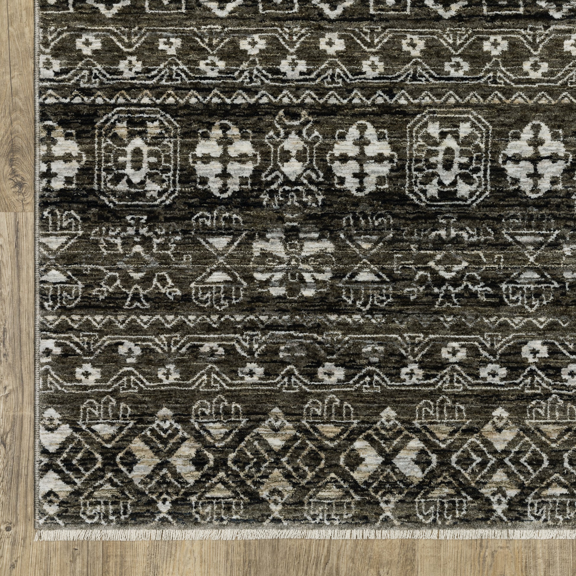 Chamberlain Distressed Black/ Grey Stripe Cut Pile Rug