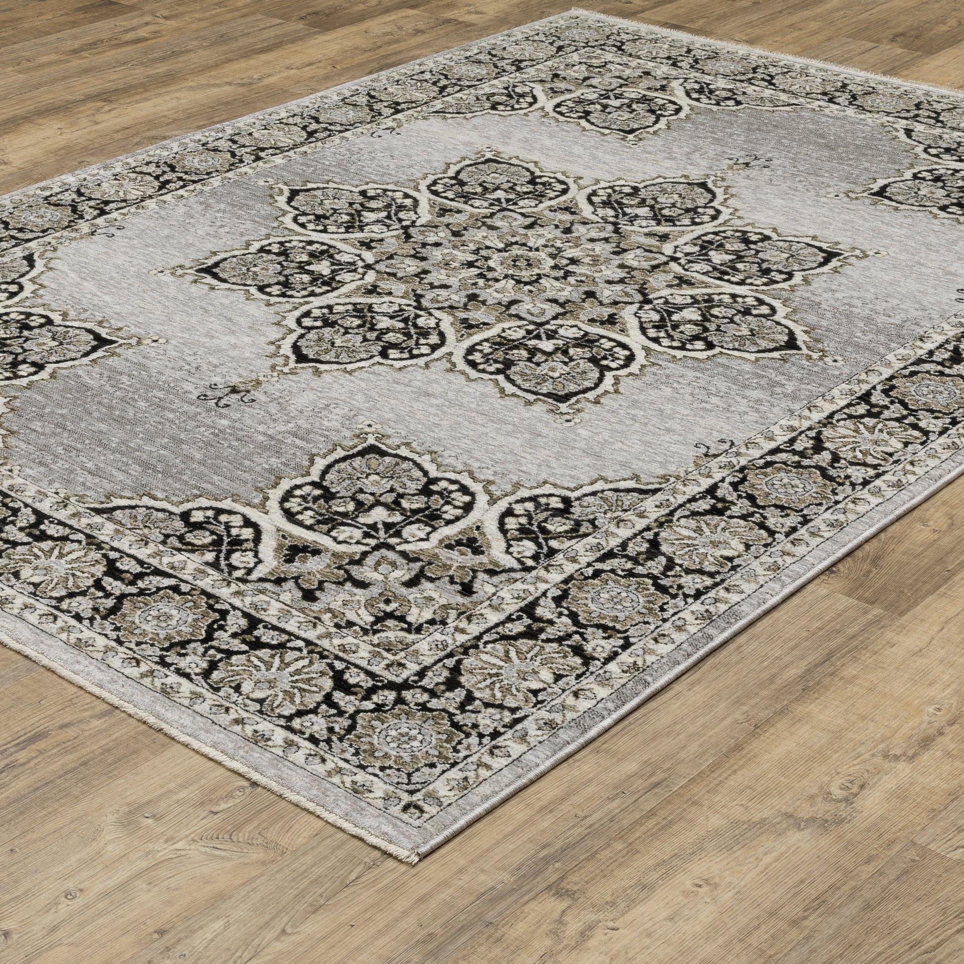 Chamberlain Medallion Grey/ Black Floral Cut Pile Rug