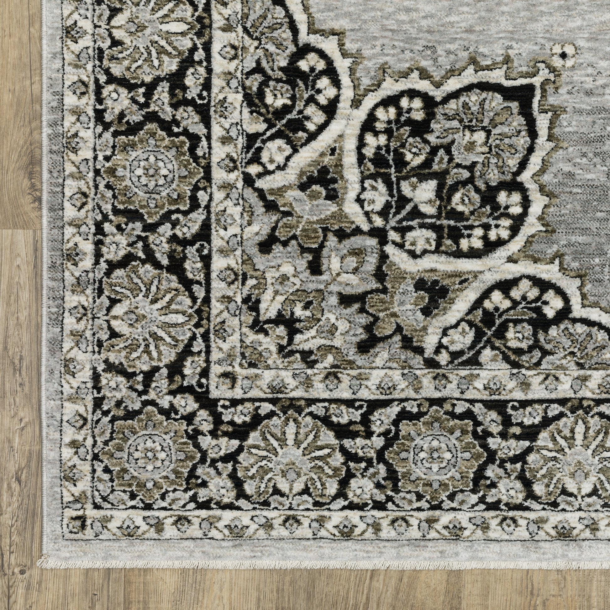 Chamberlain Medallion Grey/ Black Floral Cut Pile Rug