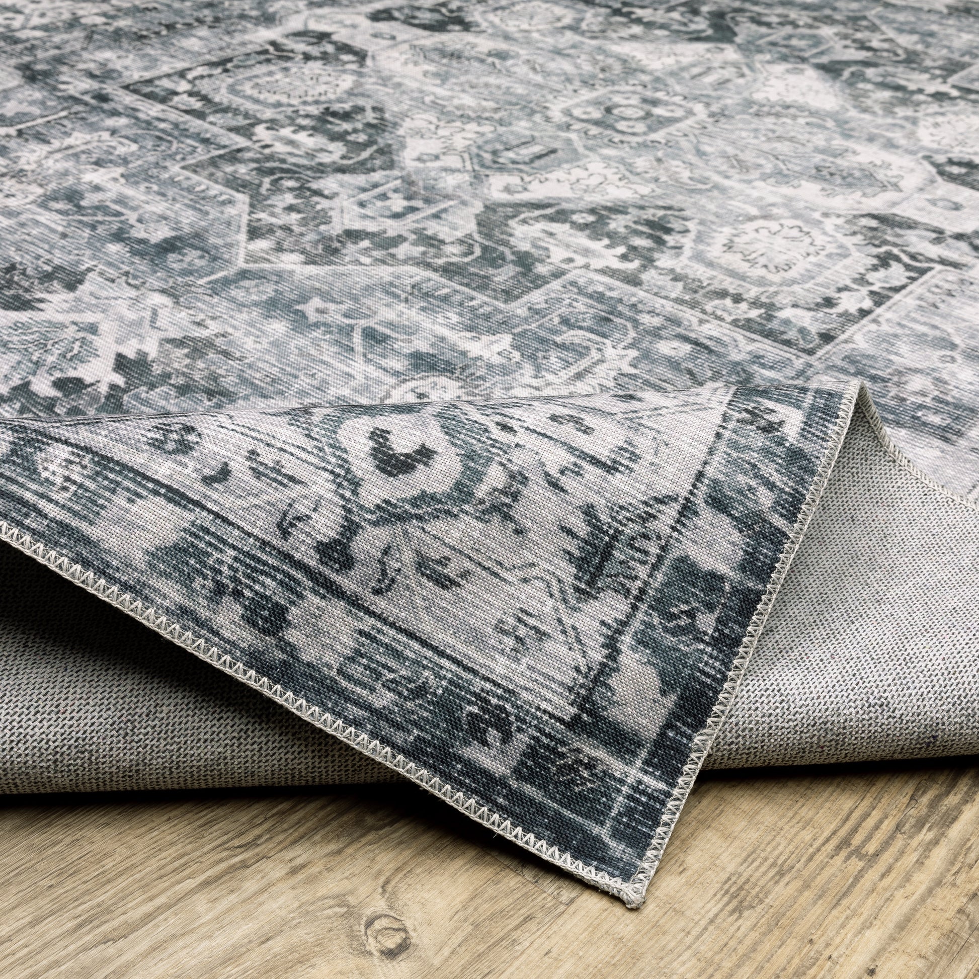 Charleston Distressed Charcoal/ Ivory Medallion Flat Weave Rug