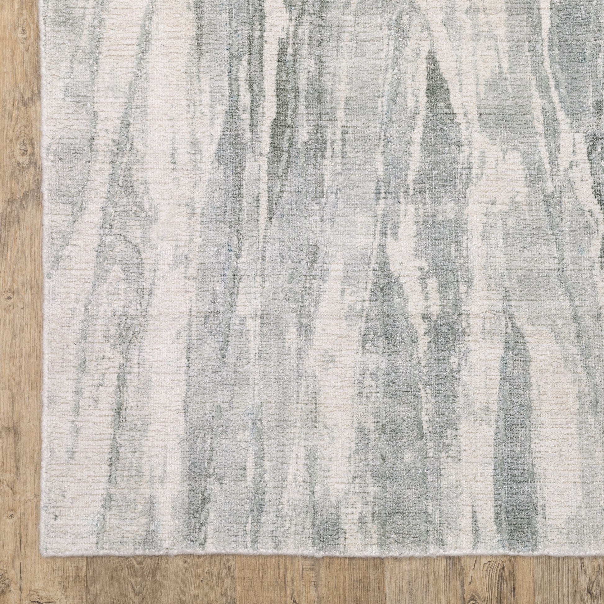 Clarke Abstract Green/ Ivory Mixed Pile Rug