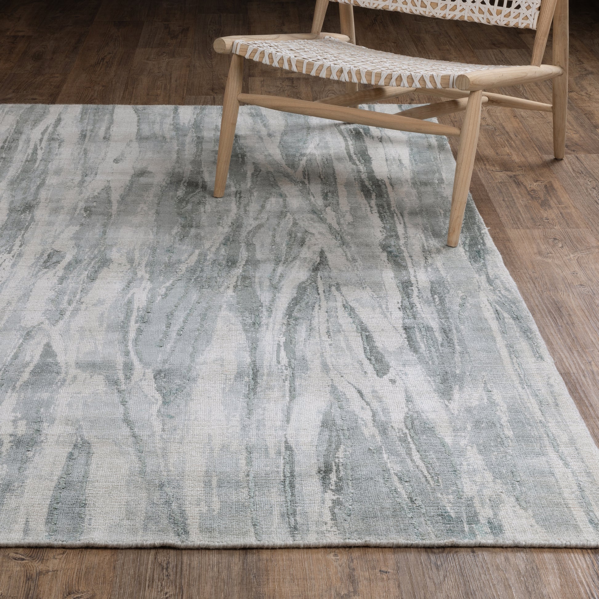 Clarke Abstract Green/ Ivory Mixed Pile Rug