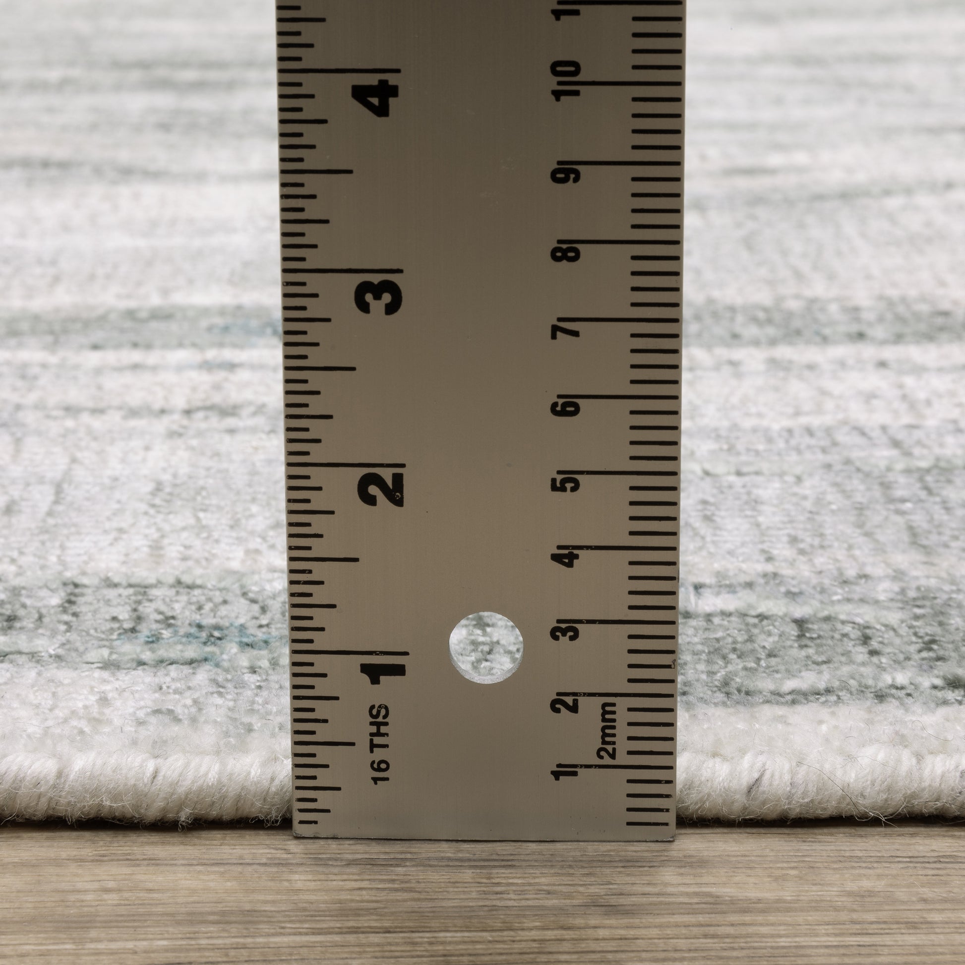 Clarke Abstract Green/ Ivory Mixed Pile Rug