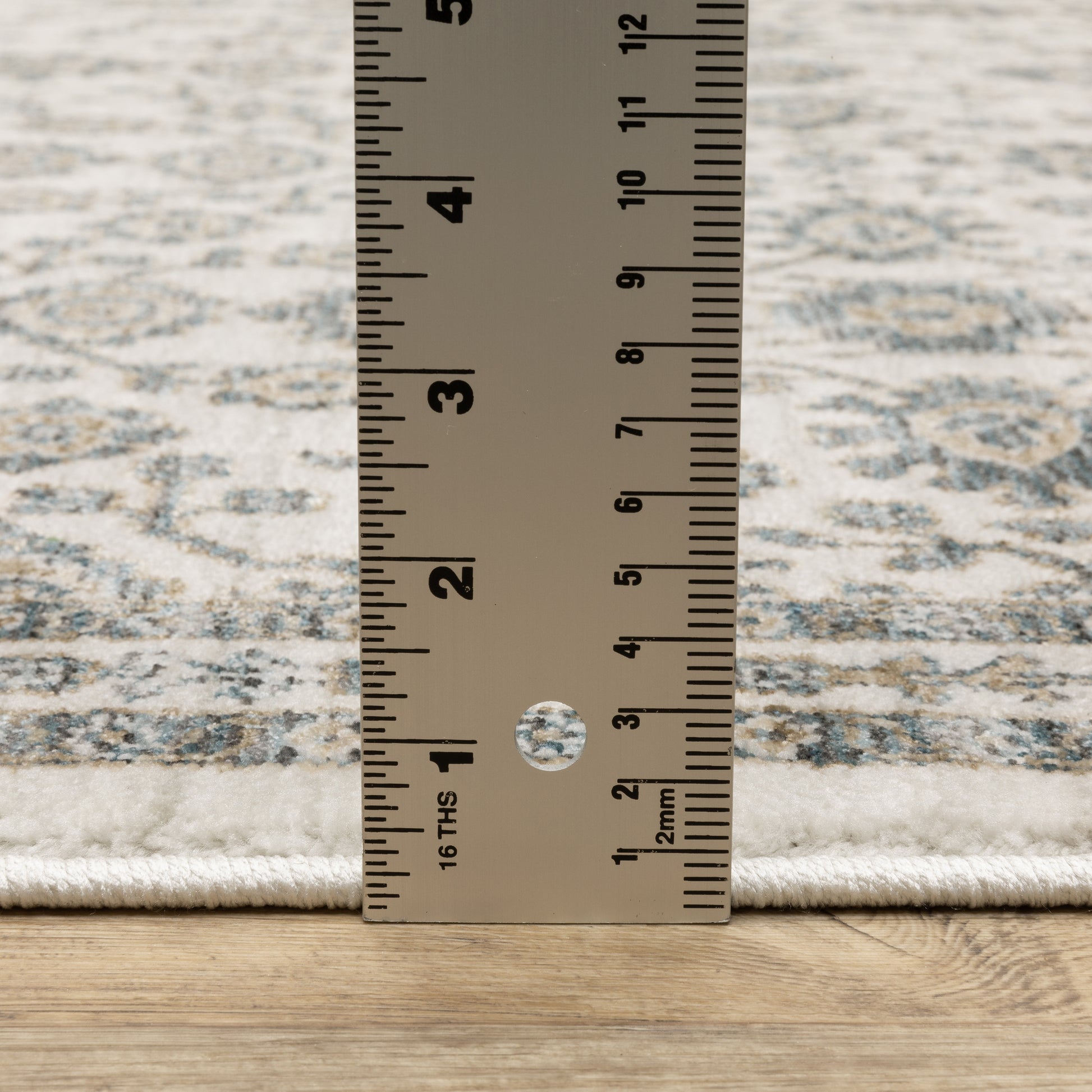 Echo Floral Ivory/ Blue Cut Pile Rug