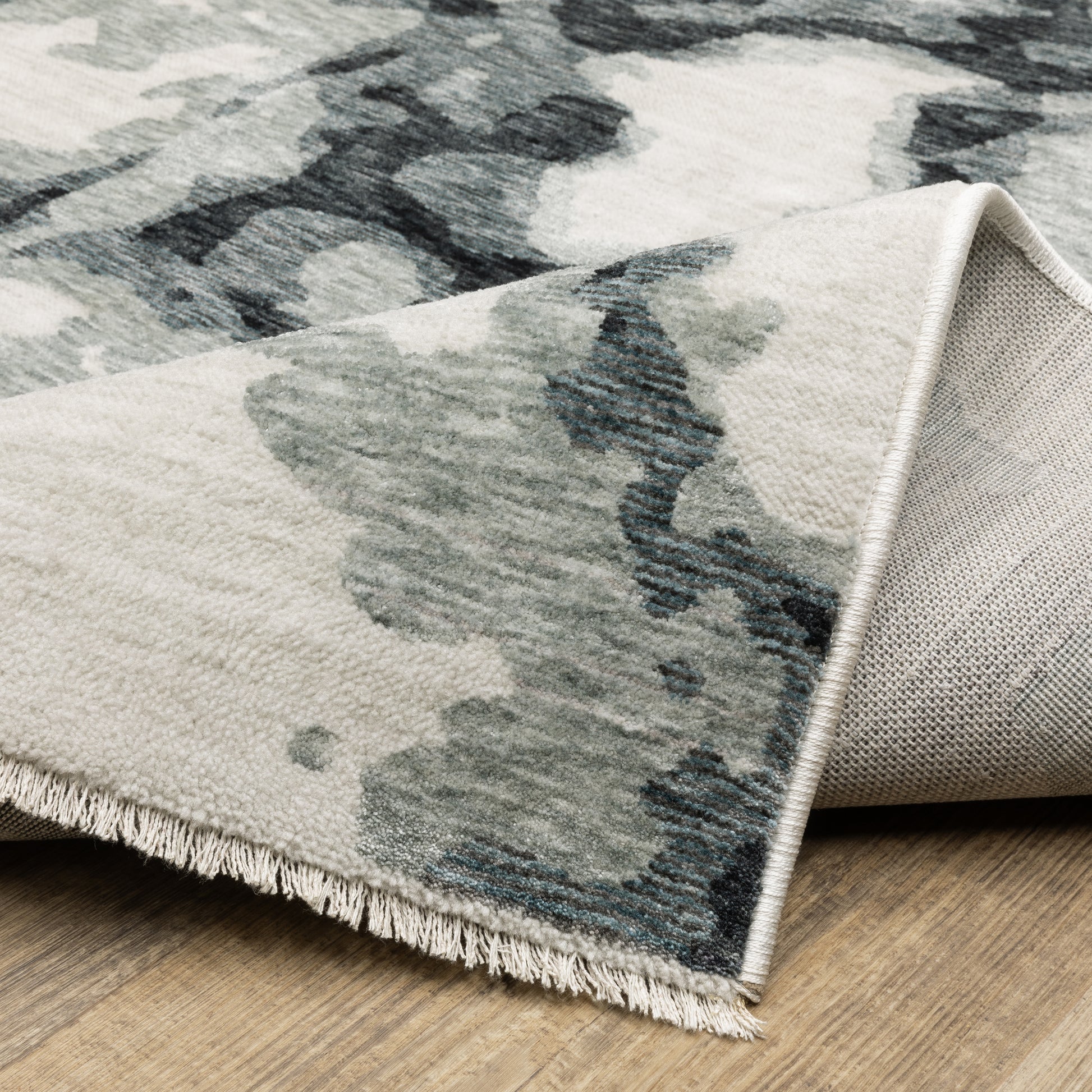Echo Abstract Blue/ Ivory Cut Pile Rug