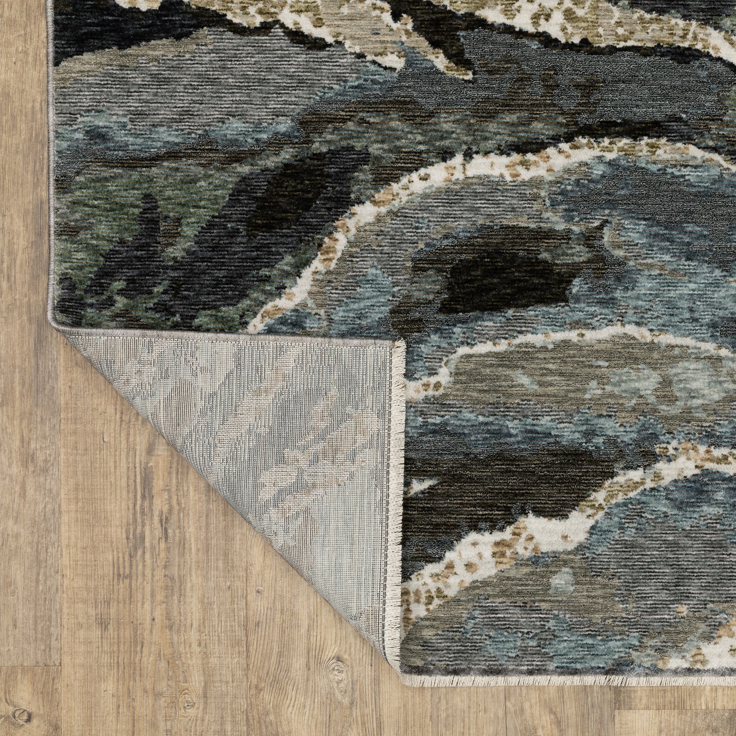 Echo Abstract Blue/ Green Cut Pile Rug