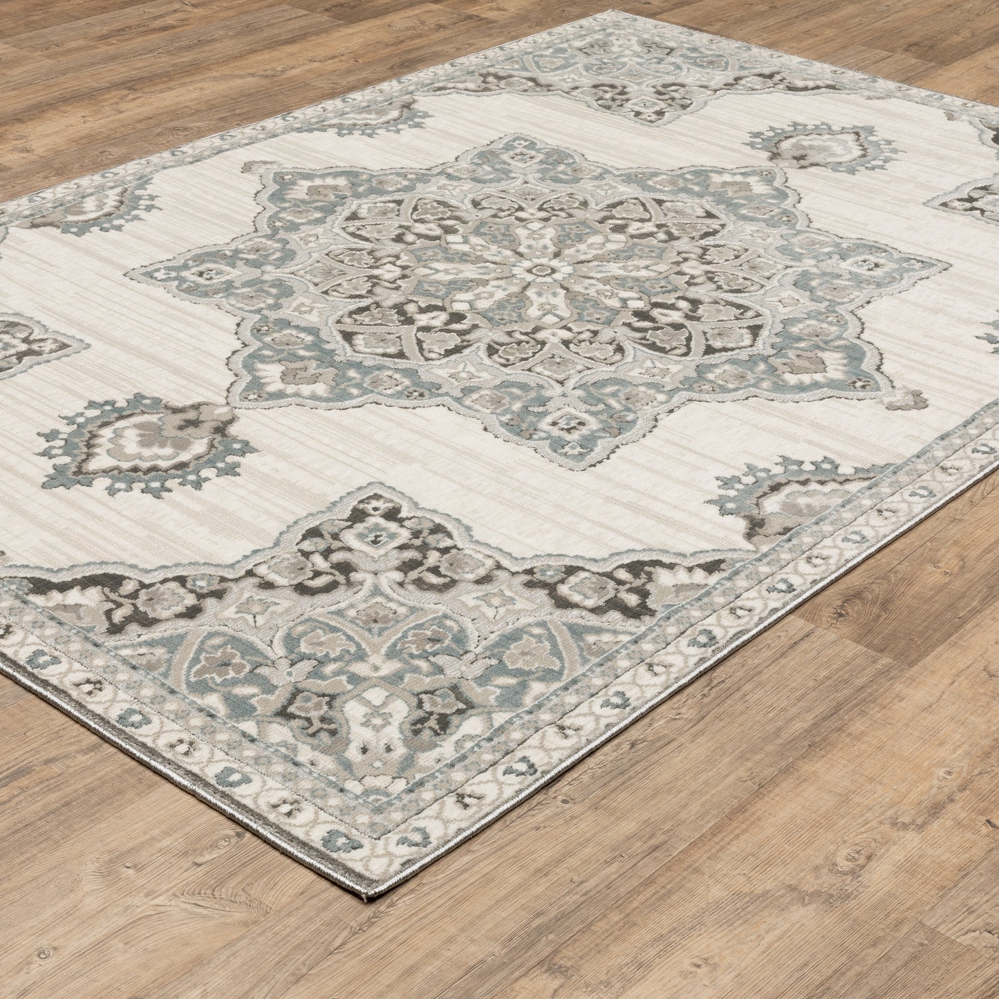 Ellington Medallion Ivory/ Blue Oriental Cut Pile Rug