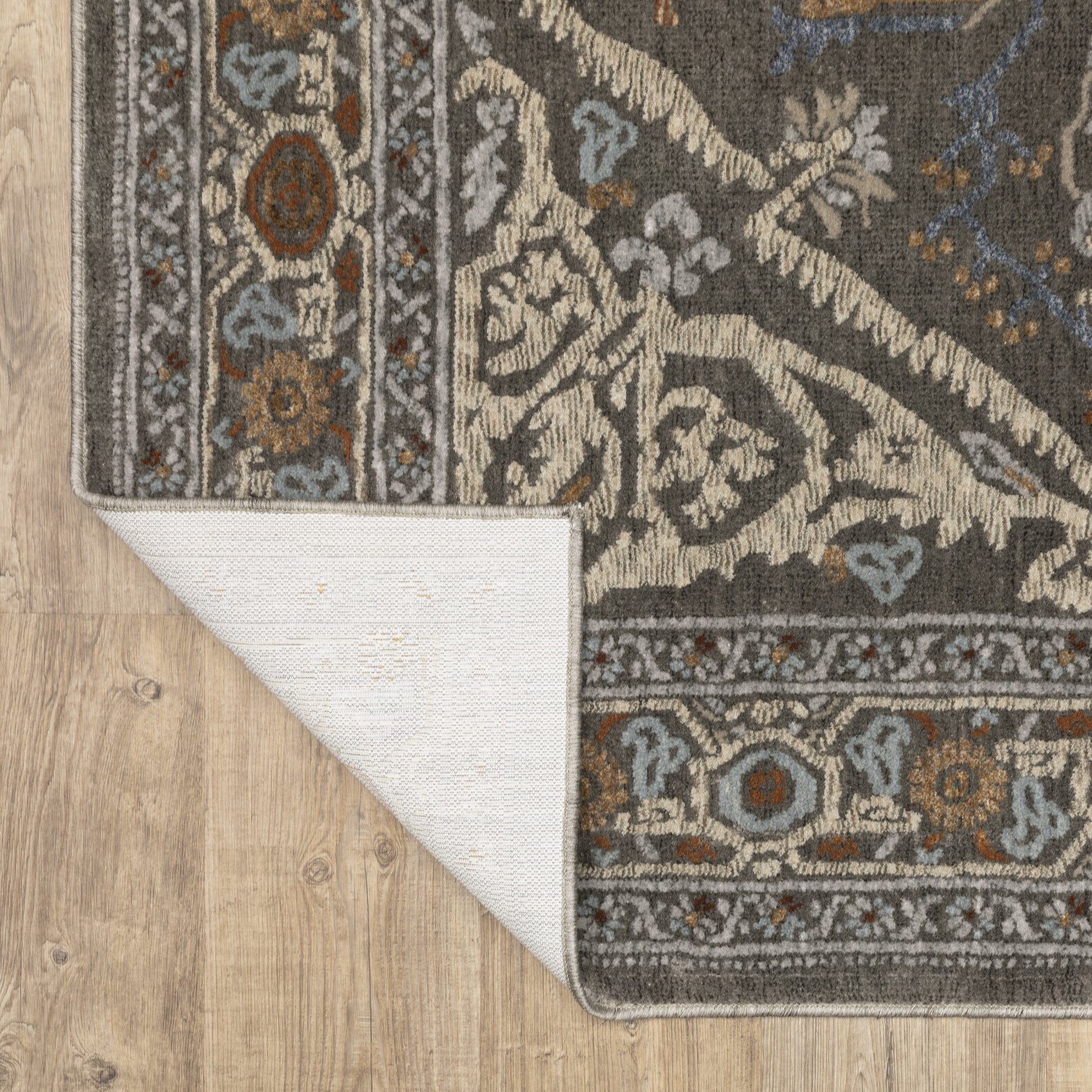 Ellington Medallion Grey/ Multi Oriental Cut Pile Rug