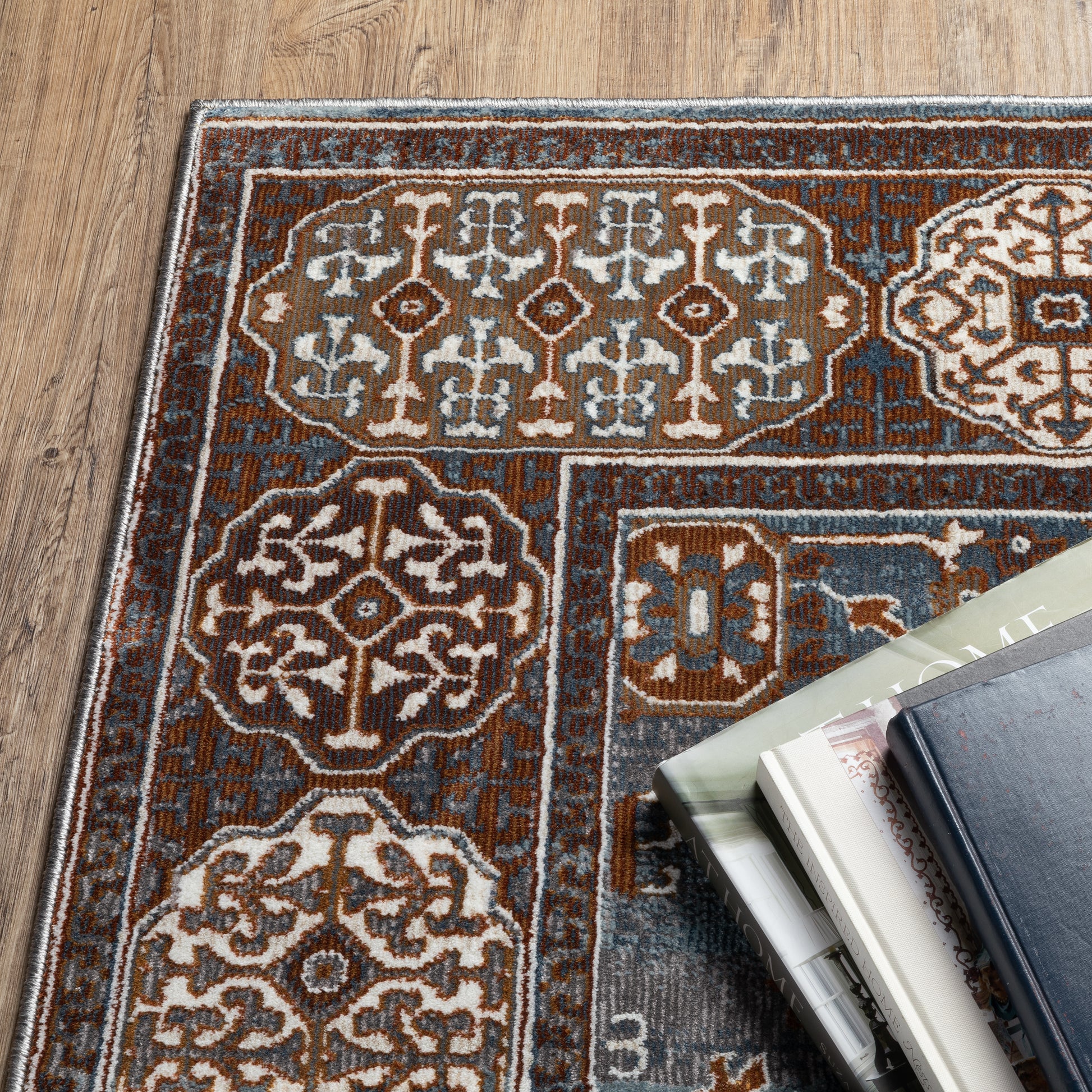Ellington Medallion Rust/ Blue Oriental Cut Pile Rug