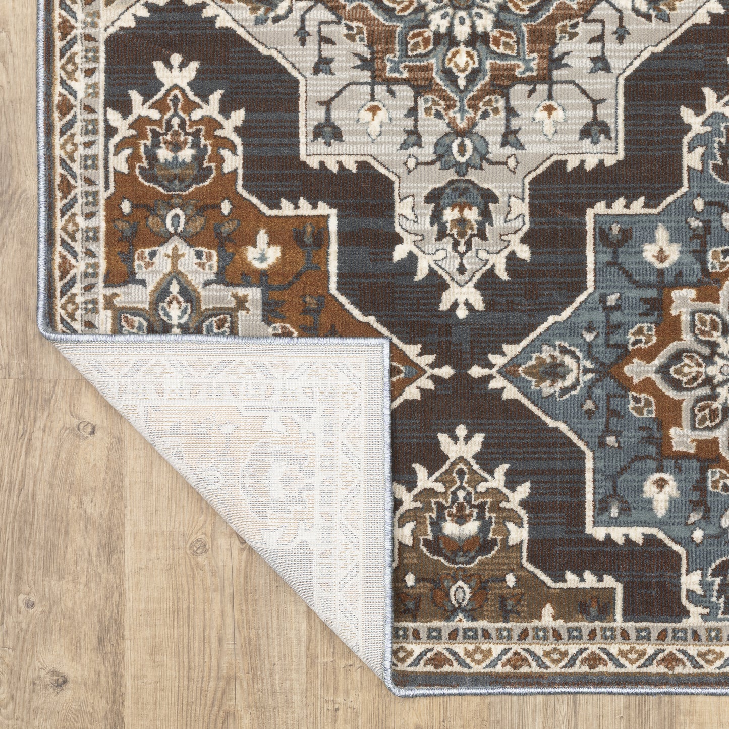Ellington Oriental Blue/ Rust Trefoil Cut Pile Rug