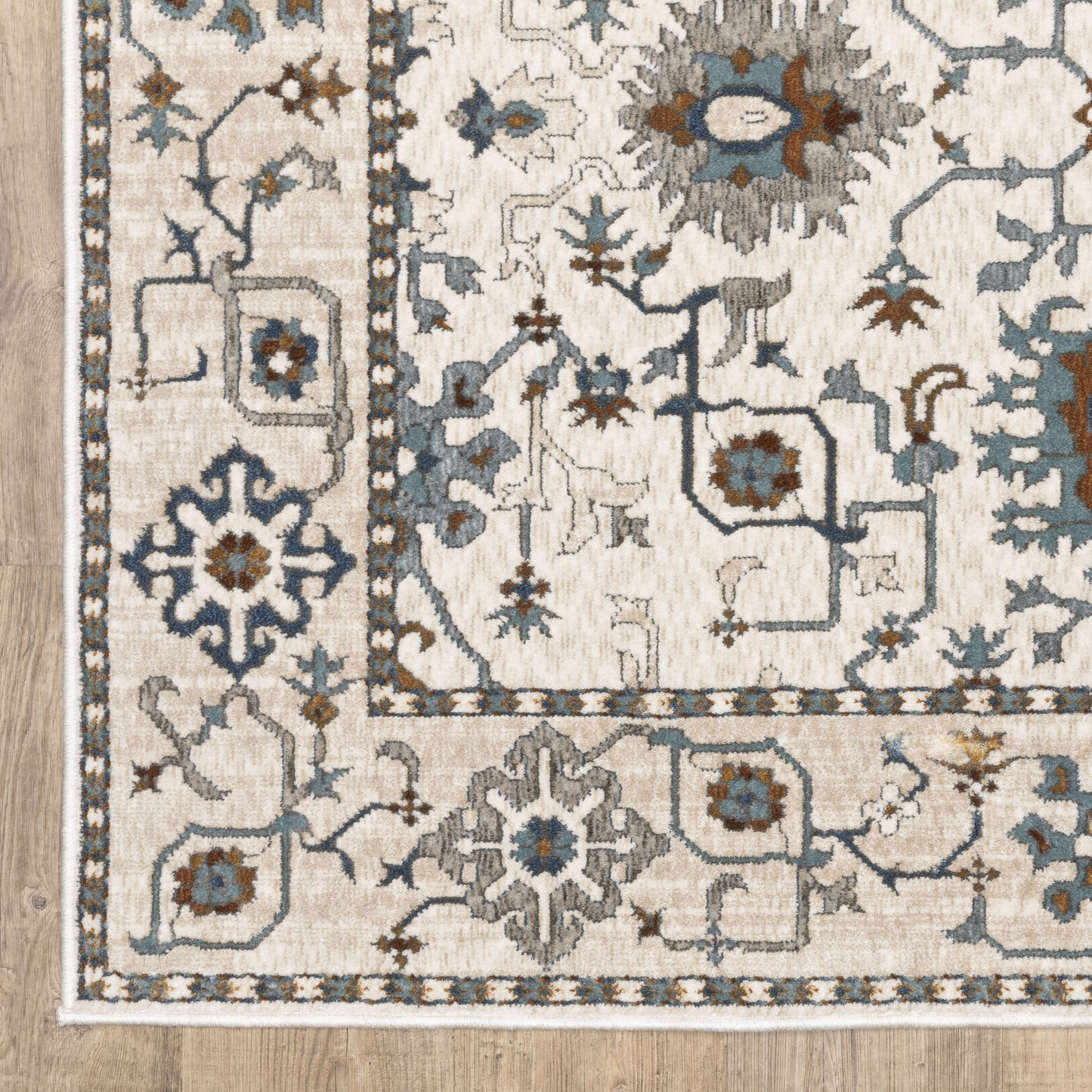 Ellington Floral Ivory/ Blue Oriental Cut Pile Rug