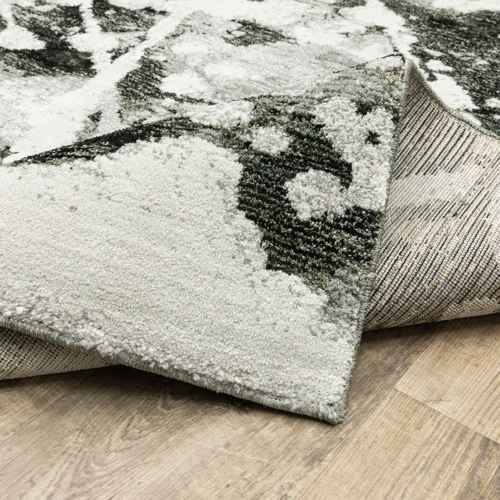 Evolution Abstract Charcoal/ White Cut Pile Rug