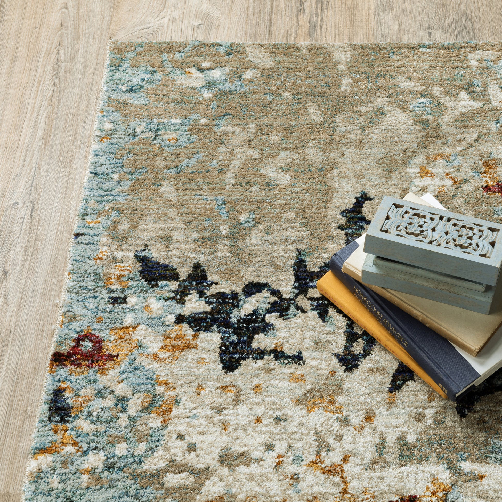 Evolution Abstract Beige/ Blue Cut Pile Rug