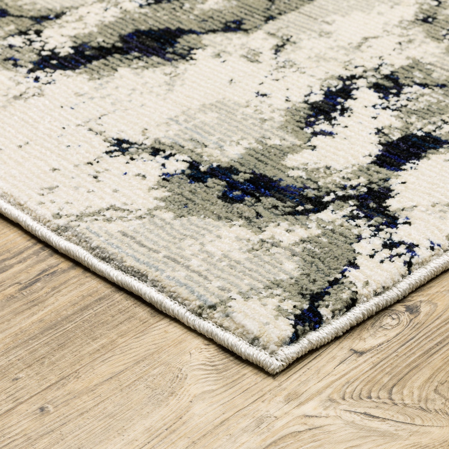 Evolution Abstract Ivory/ Beige Cut Pile Rug