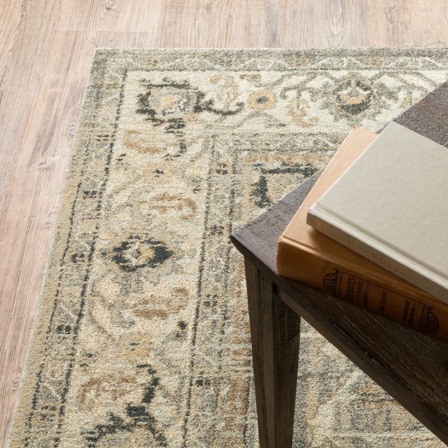 Florence Medallion Beige/ Grey Southwest/Lodge Cut Pile Rug
