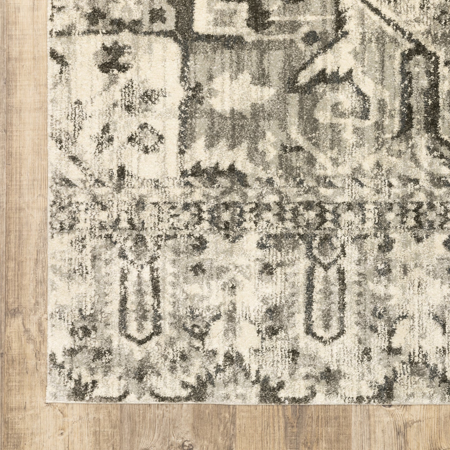 Florence Medallion Charcoal/ Ivory Distressed Cut Pile Rug