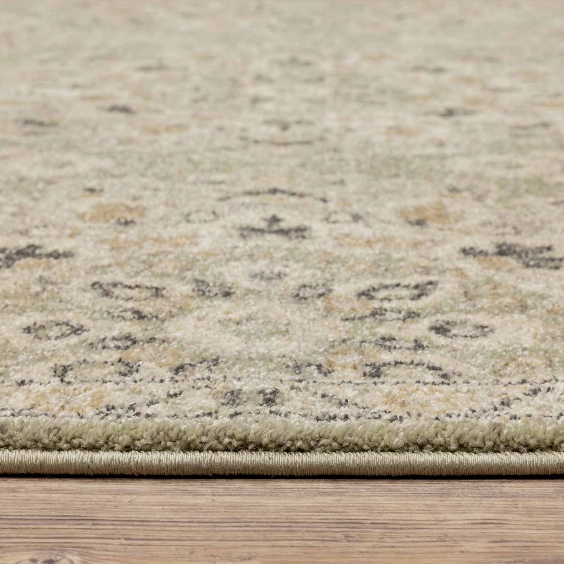 Florence Medallion Green/ Ivory Floral Cut Pile Rug