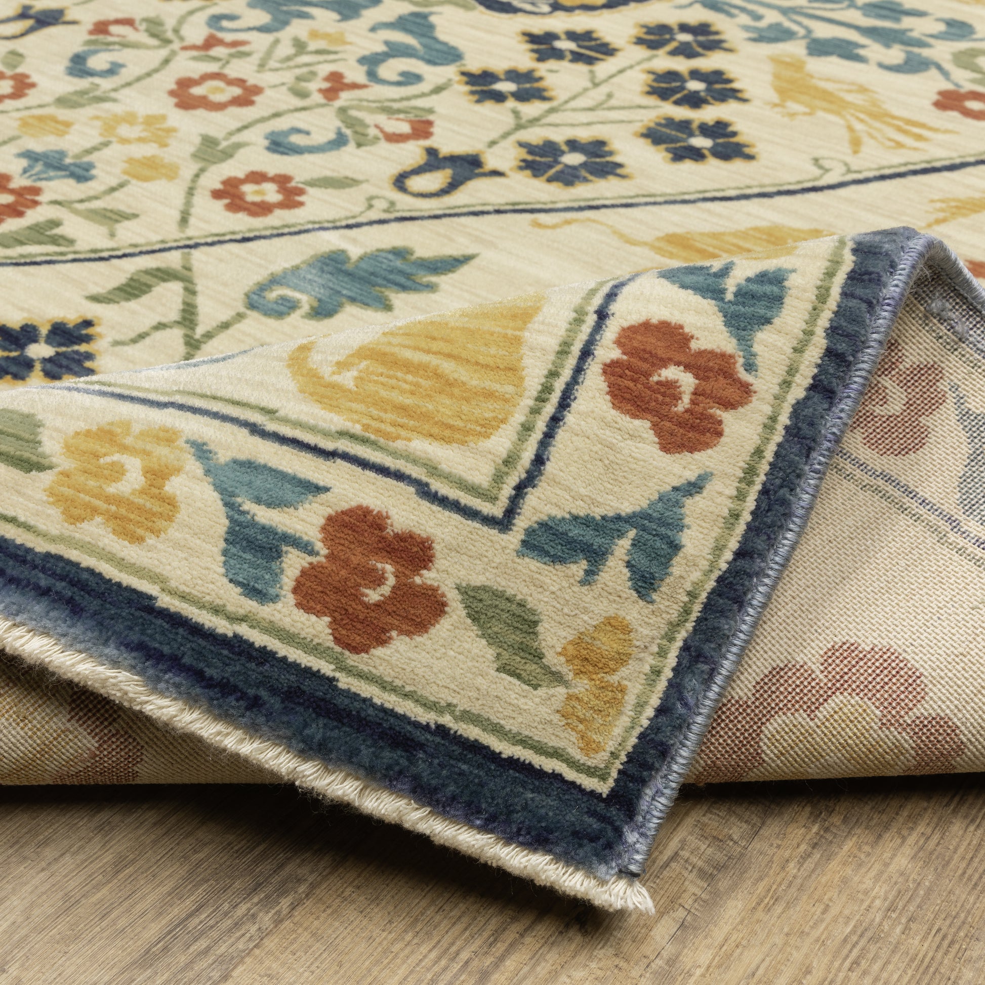 Francesca Medallion Ivory/ Multi Floral Cut Pile Rug