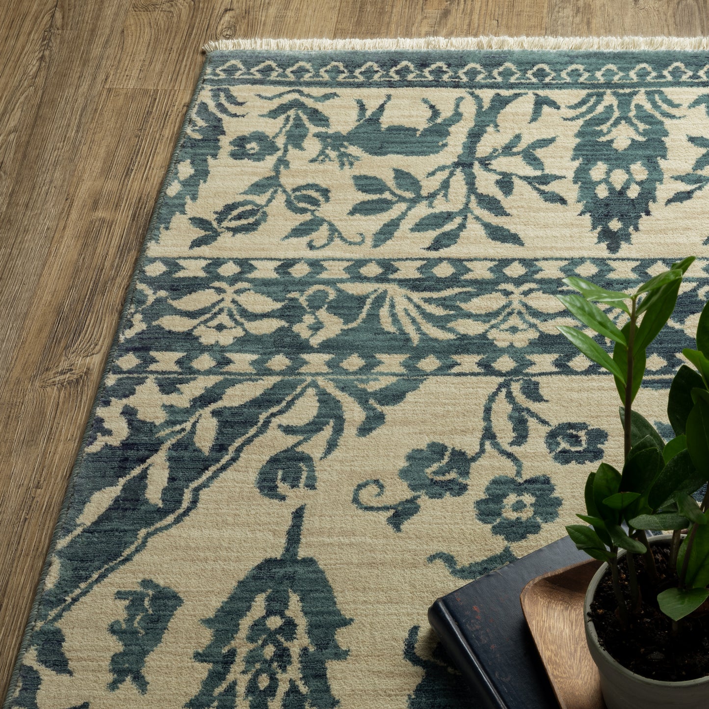 Francesca Floral Blue/ Ivory Oriental Cut Pile Rug