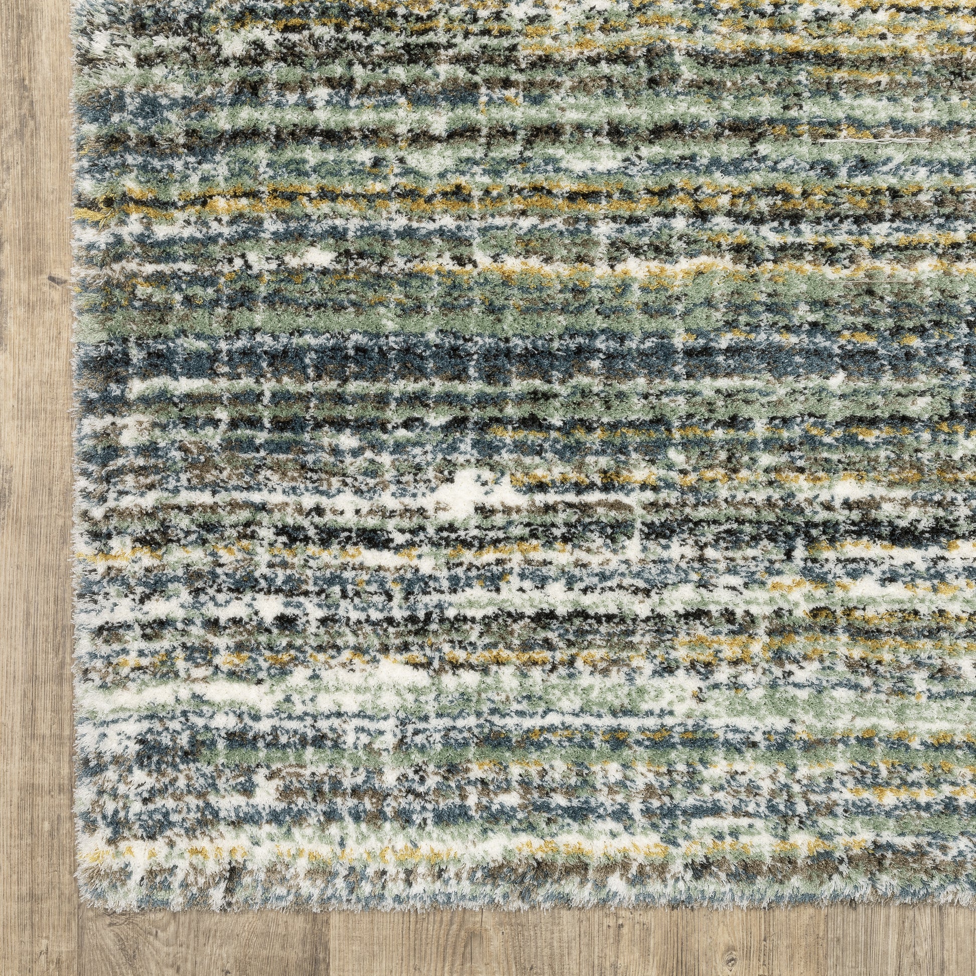 Galileo Distressed Green/ Blue Cut Pile Rug