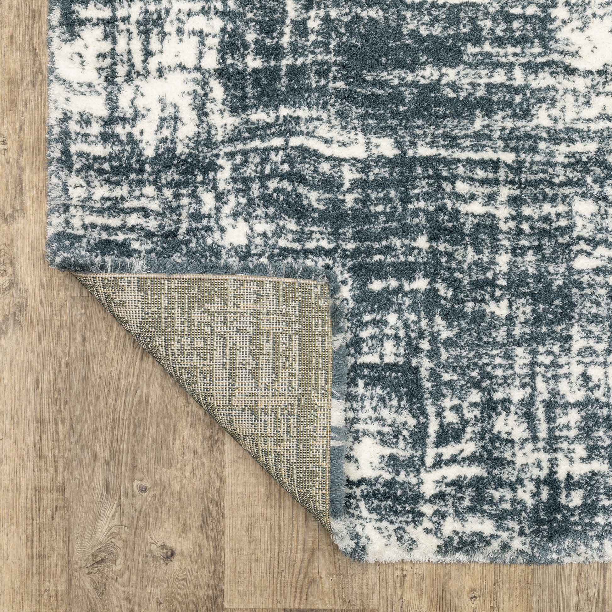 Galileo Abstract Blue/ Ivory Cut Pile Rug