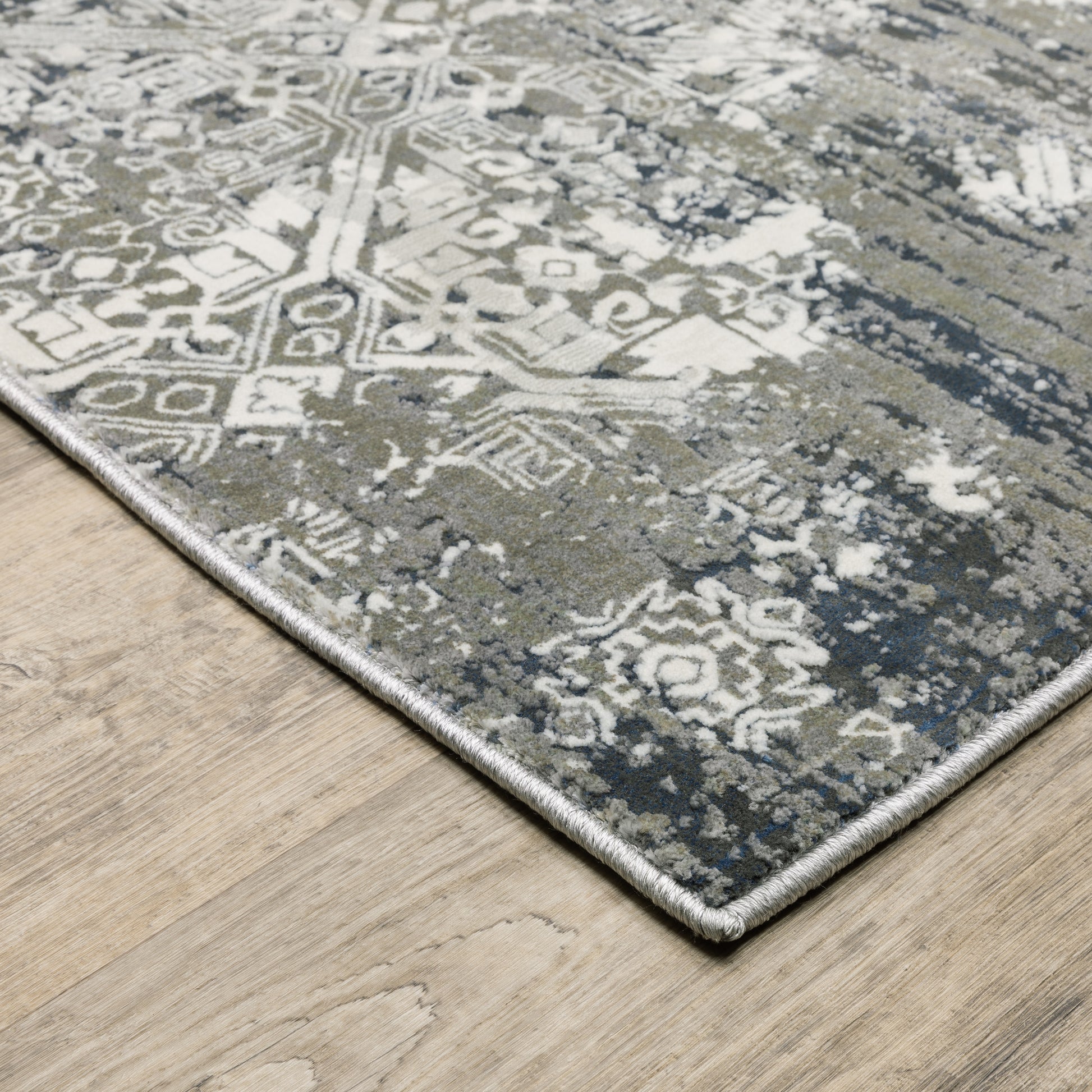 Gemini 002H2 Beige Distressed Rug