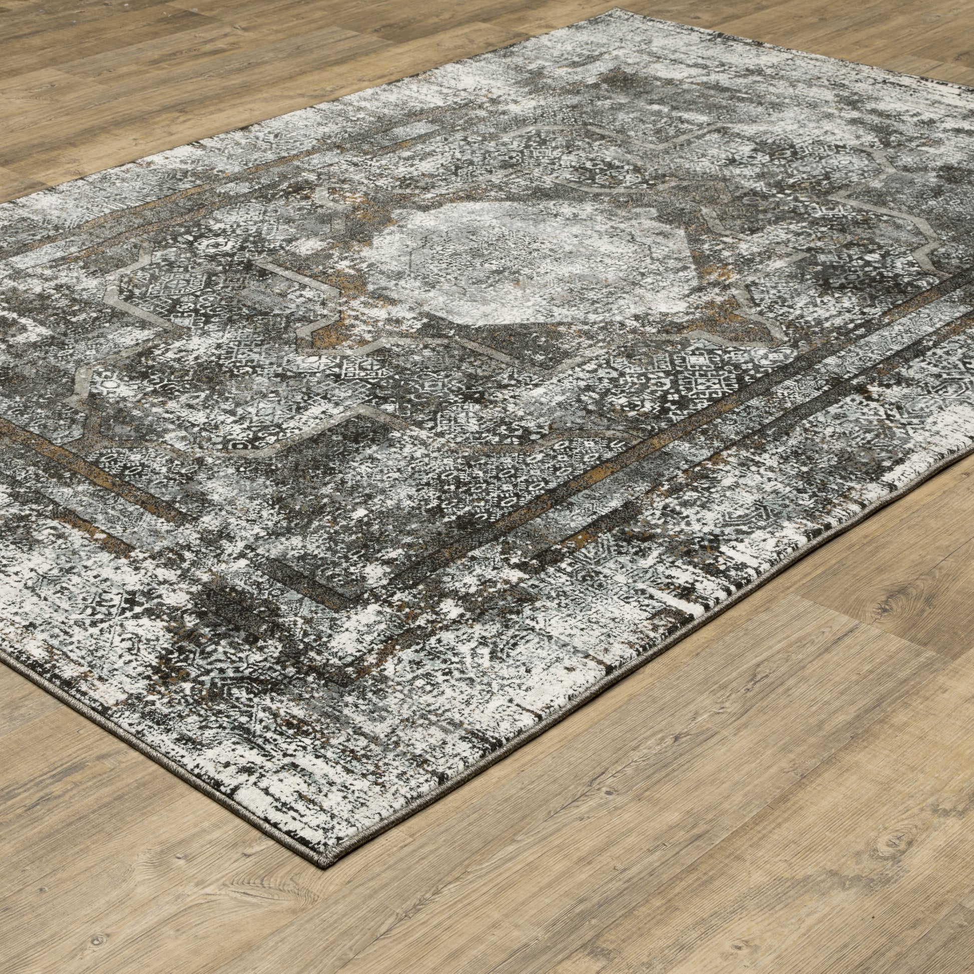 Gemini 090O2 Charcoal Distressed Rug