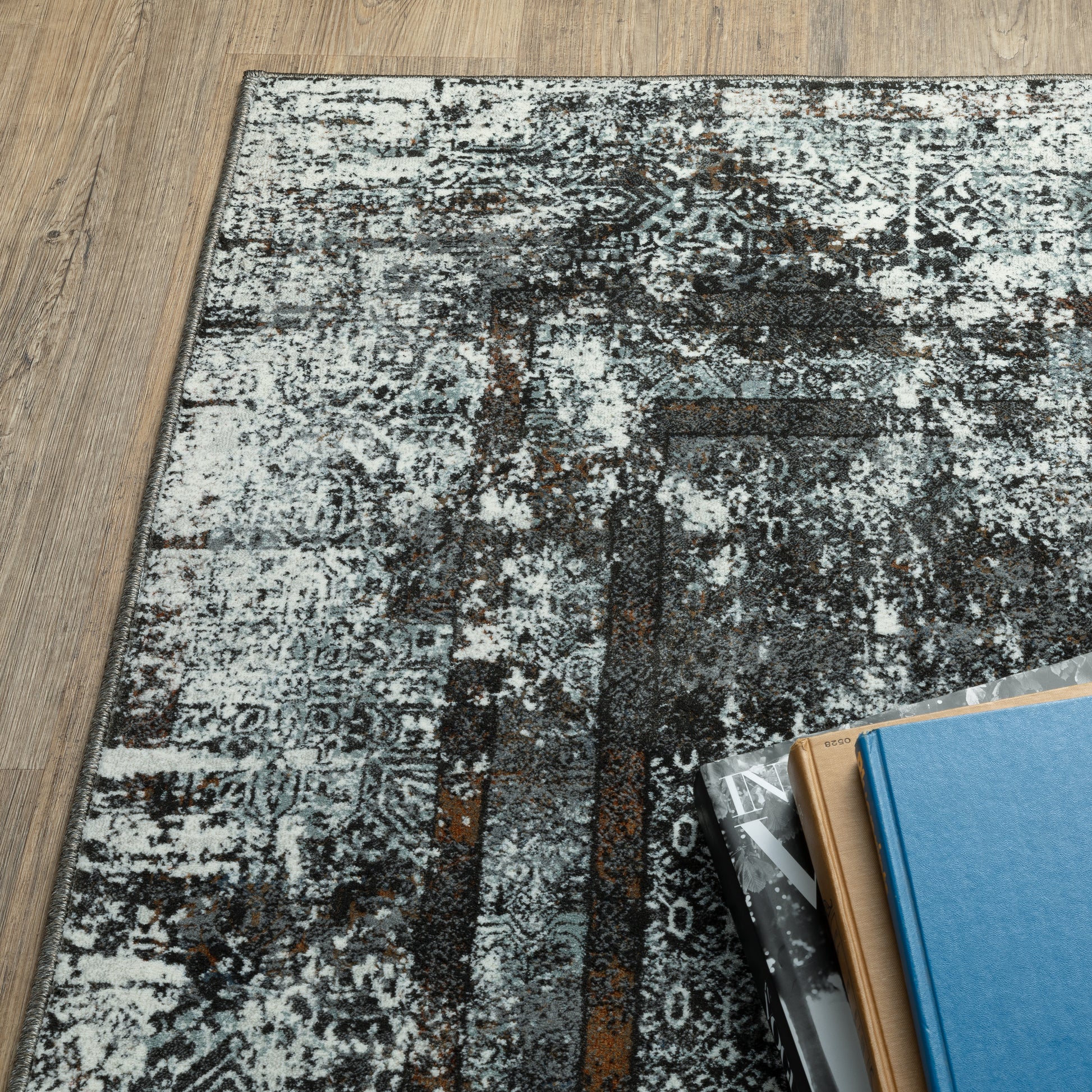 Gemini Distressed Charcoal/ Grey Medallion Cut Pile Rug