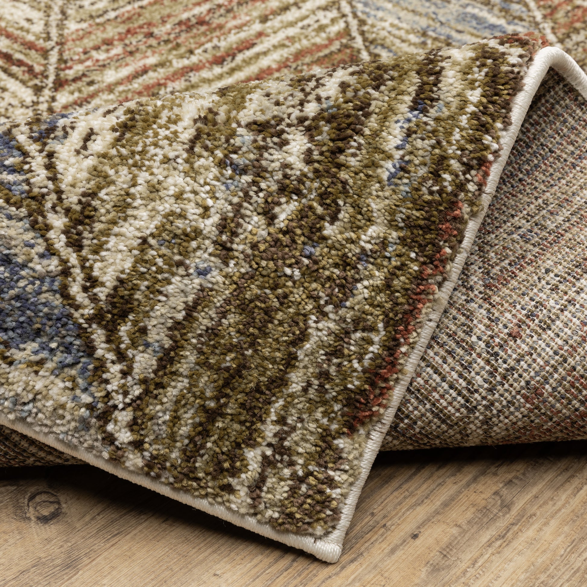 Gemma Geometric Blue/ Rust Cut Pile Rug
