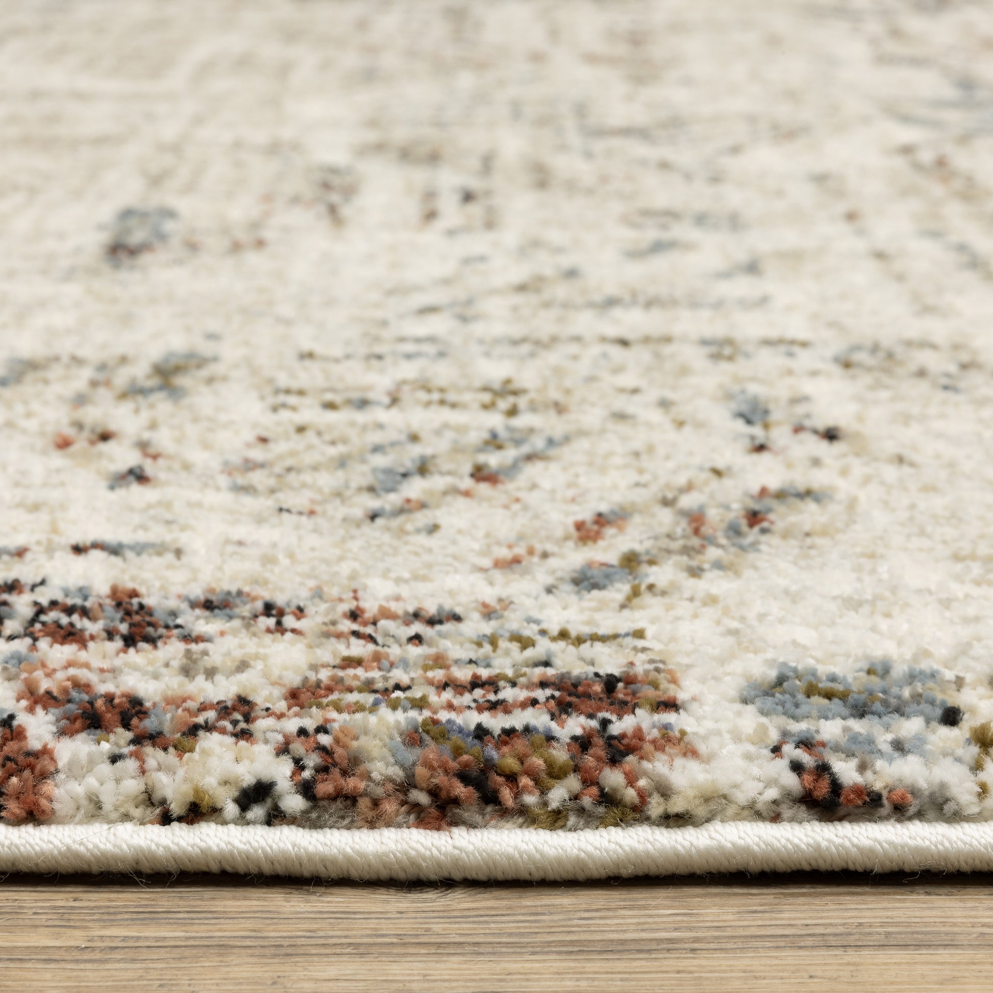 Gemma Distressed Beige/ Multi Geometric Cut Pile Rug