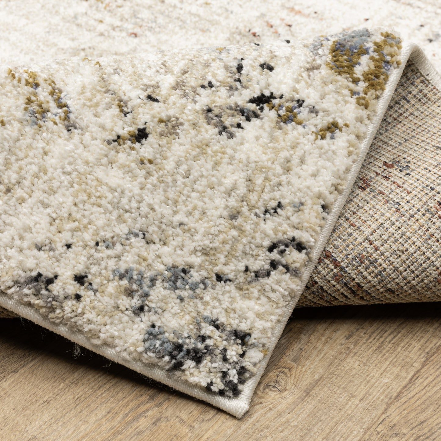 Gemma Distressed Beige/ Multi Geometric Cut Pile Rug