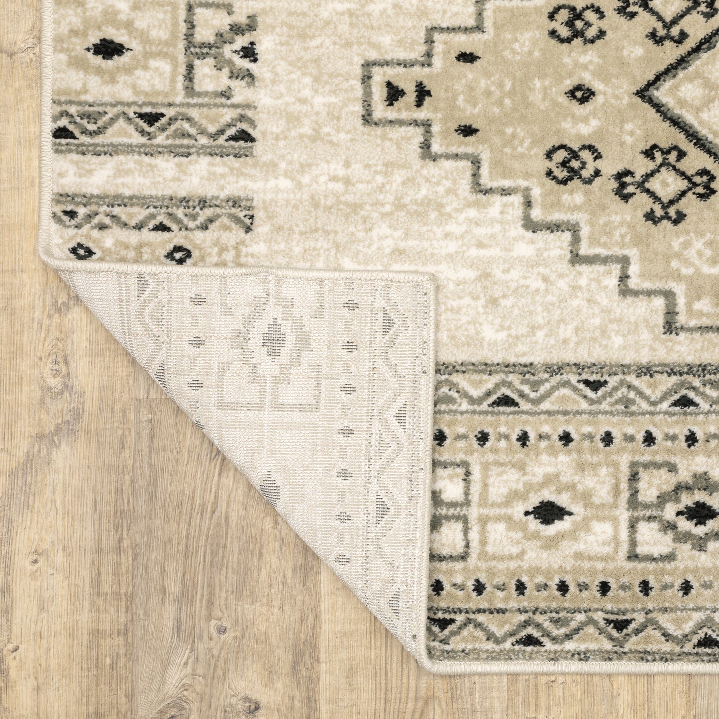 Georgia Southwest/Lodge Ivory/ Grey Cut Pile Rug