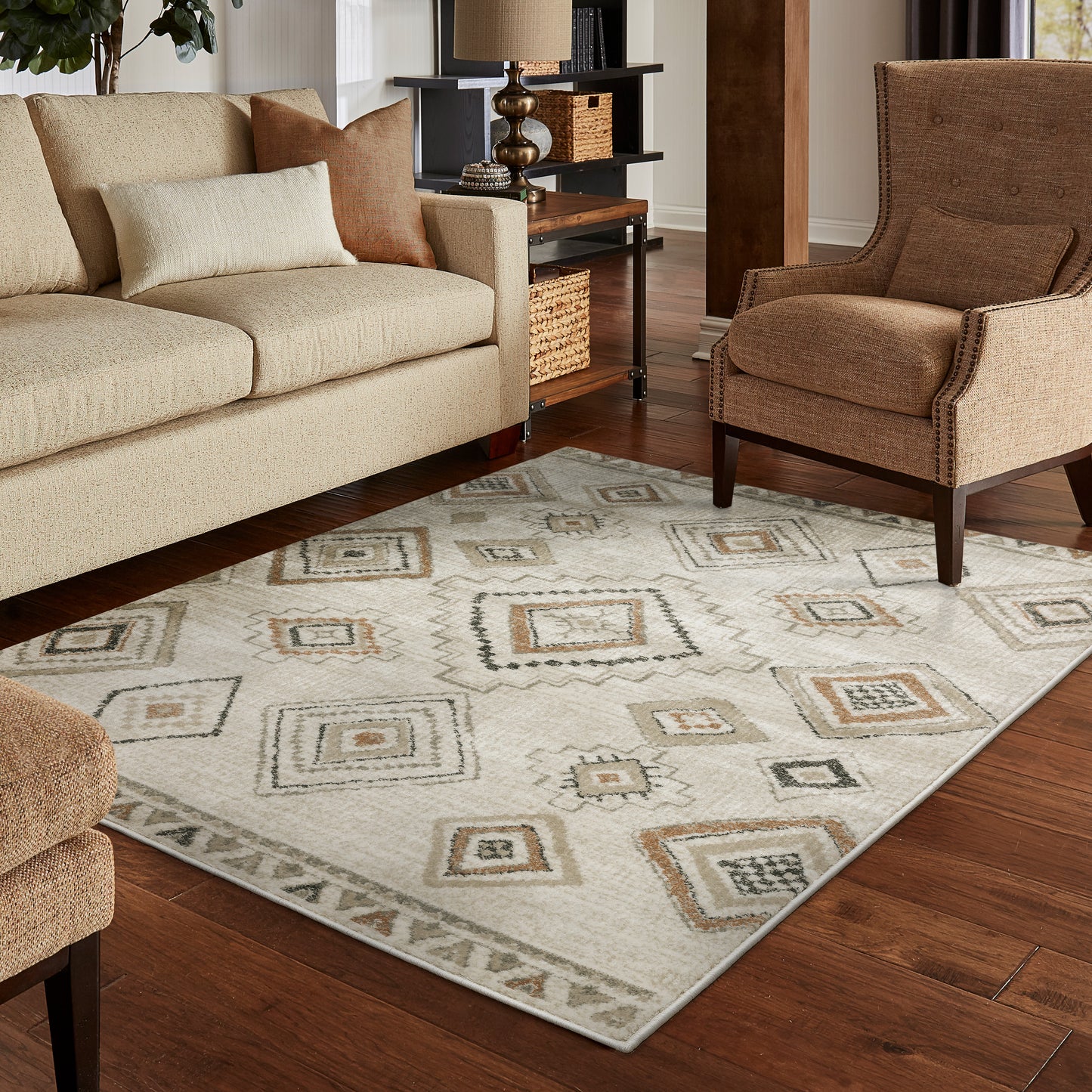 Georgia Tribal Ivory/ Orange Southwest/Lodge Cut Pile Rug