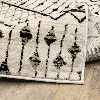 Georgia Tribal Ivory/ Black Distressed Cut Pile Rug