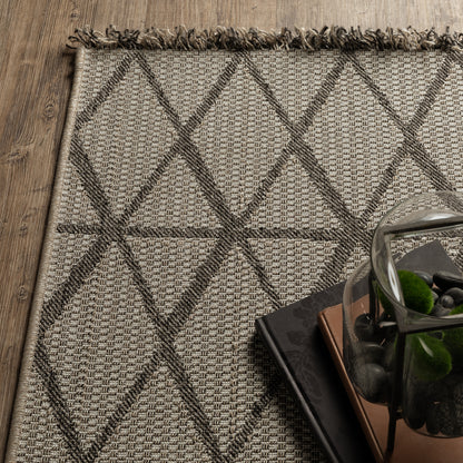 Gillian Lattice Beige/ Black Geometric Flat Weave Rug