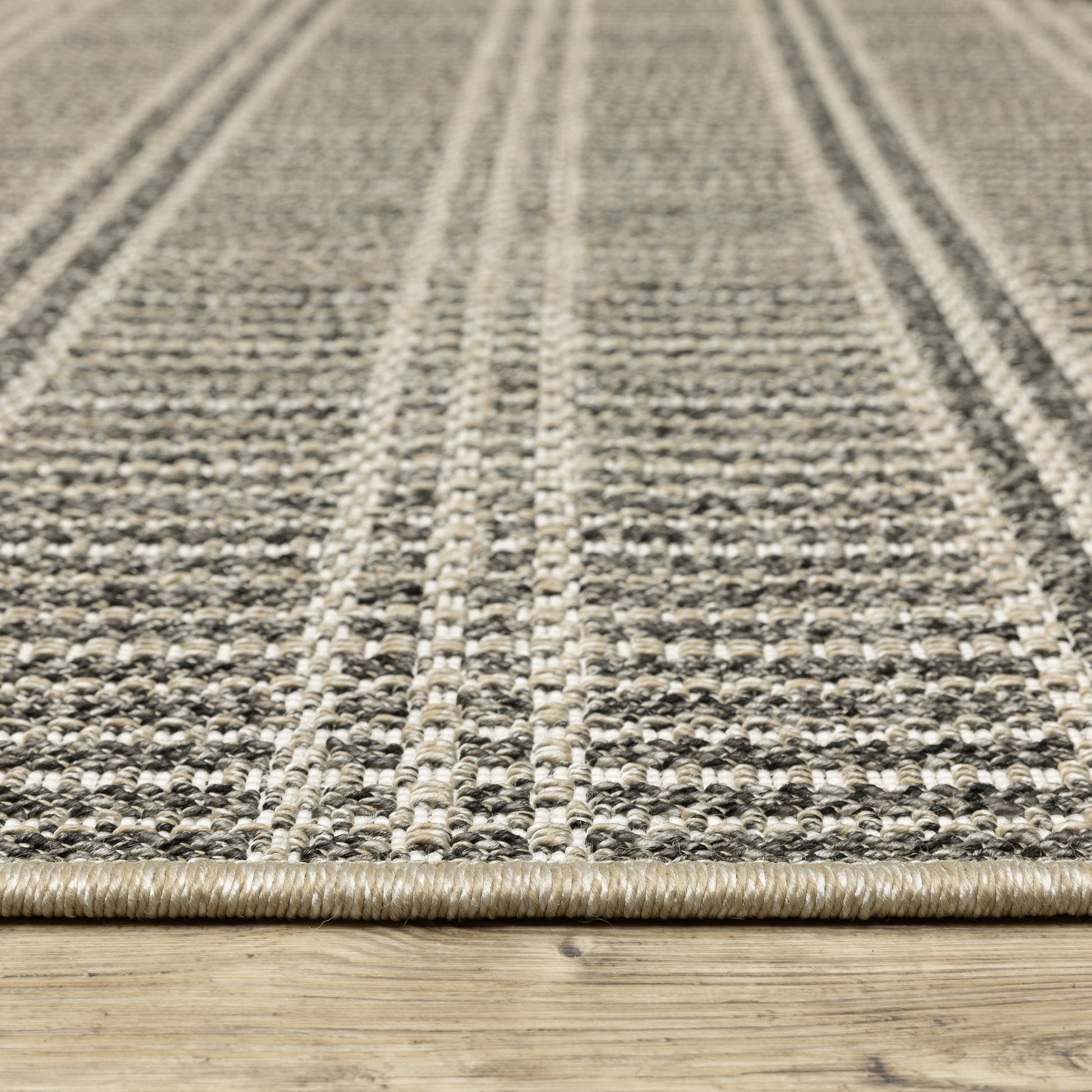 Gillian Stripe Beige/ Black Geometric Flat Weave Rug