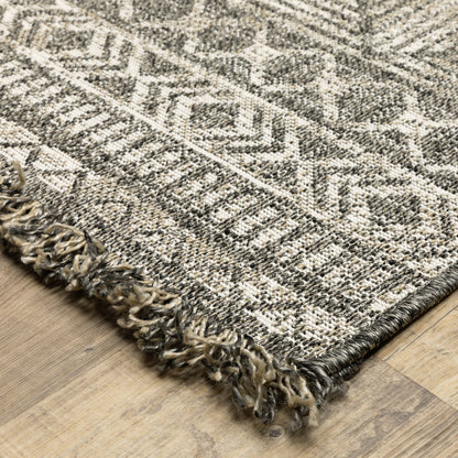 Gillian Stripe Beige/ Black Distressed Flat Weave Rug