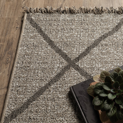 Gillian Lattice Beige/ Black Geometric Flat Weave Rug
