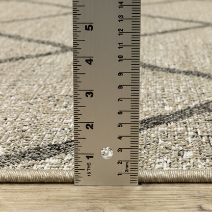 Gillian Lattice Beige/ Black Geometric Flat Weave Rug